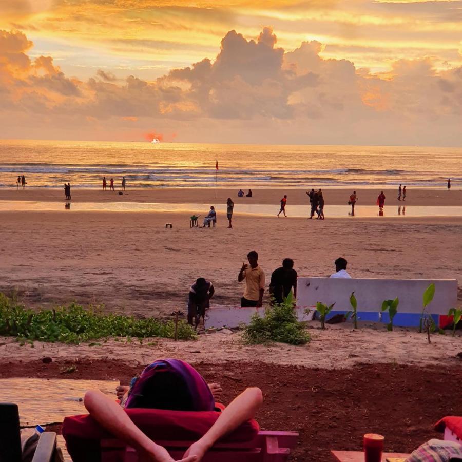 Love Temple Beach Resort Arambol Eksteriør billede