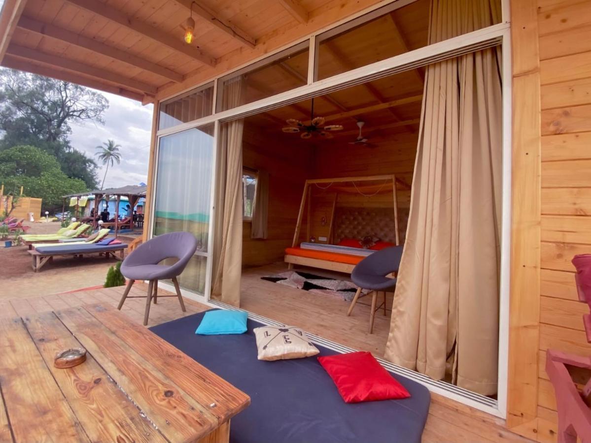 Love Temple Beach Resort Arambol Eksteriør billede