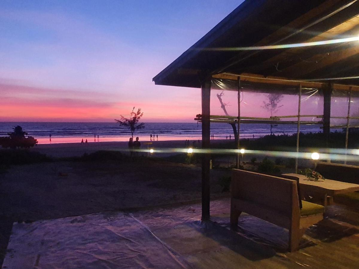 Love Temple Beach Resort Arambol Eksteriør billede